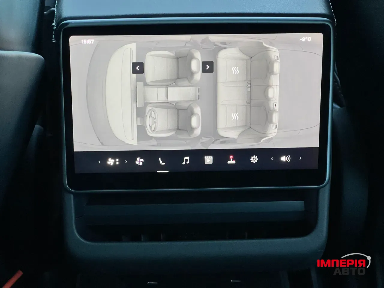 Tesla Model 3 - фото 13