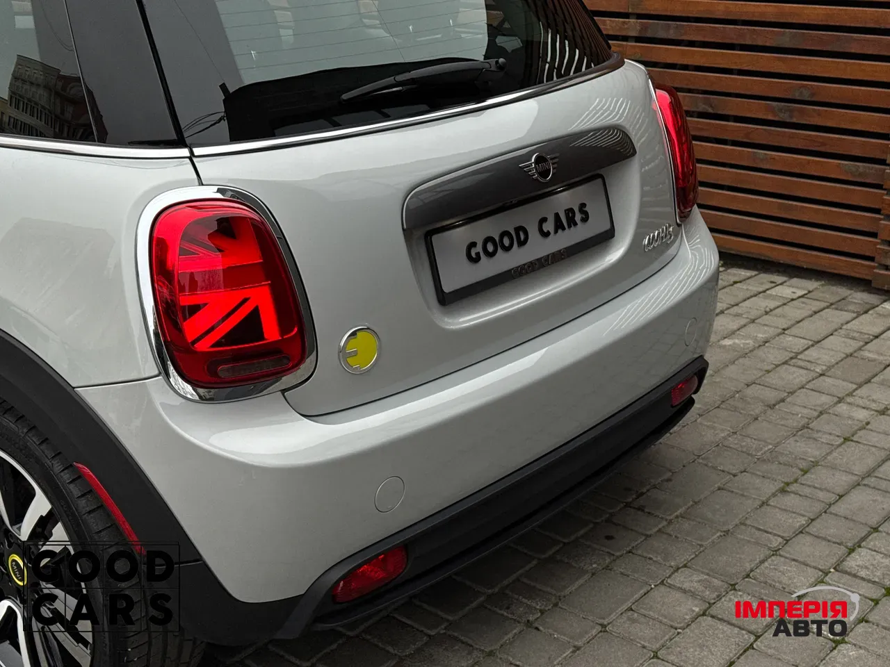 Mini Hatch - фото 19