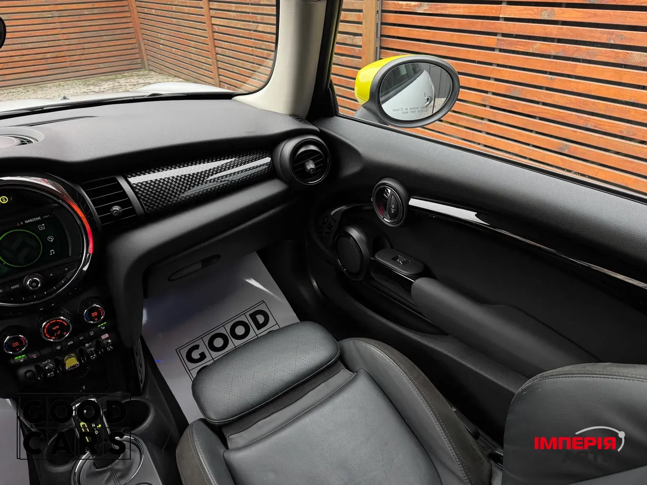 Mini Hatch - фото 40