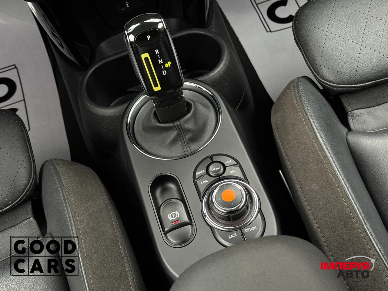 Mini Hatch - фото 39