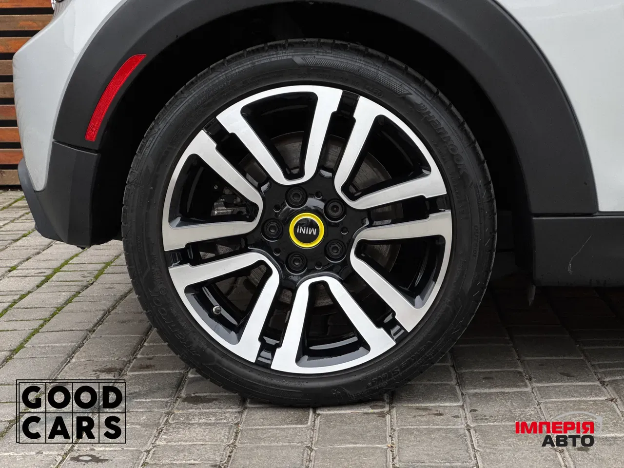 Mini Hatch - фото 15