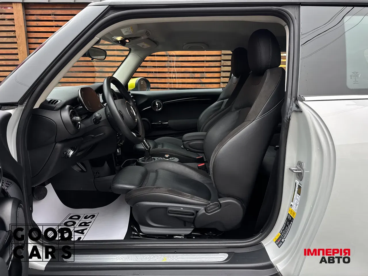 Mini Hatch - фото 25