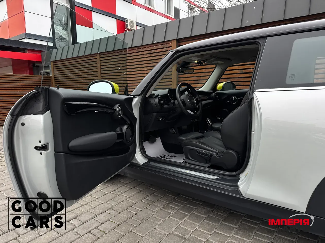 Mini Hatch - фото 24