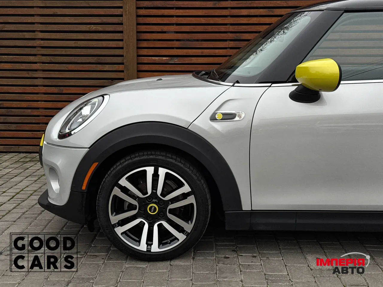 Mini Hatch - фото 12