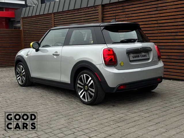 Mini Hatch - фото 5