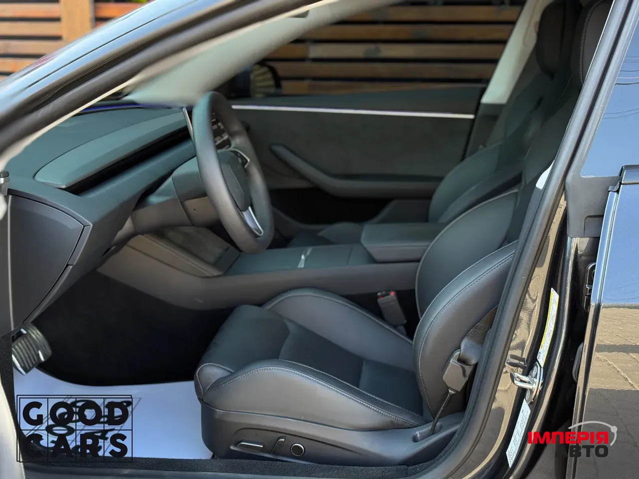 Tesla Model 3 - фото 17