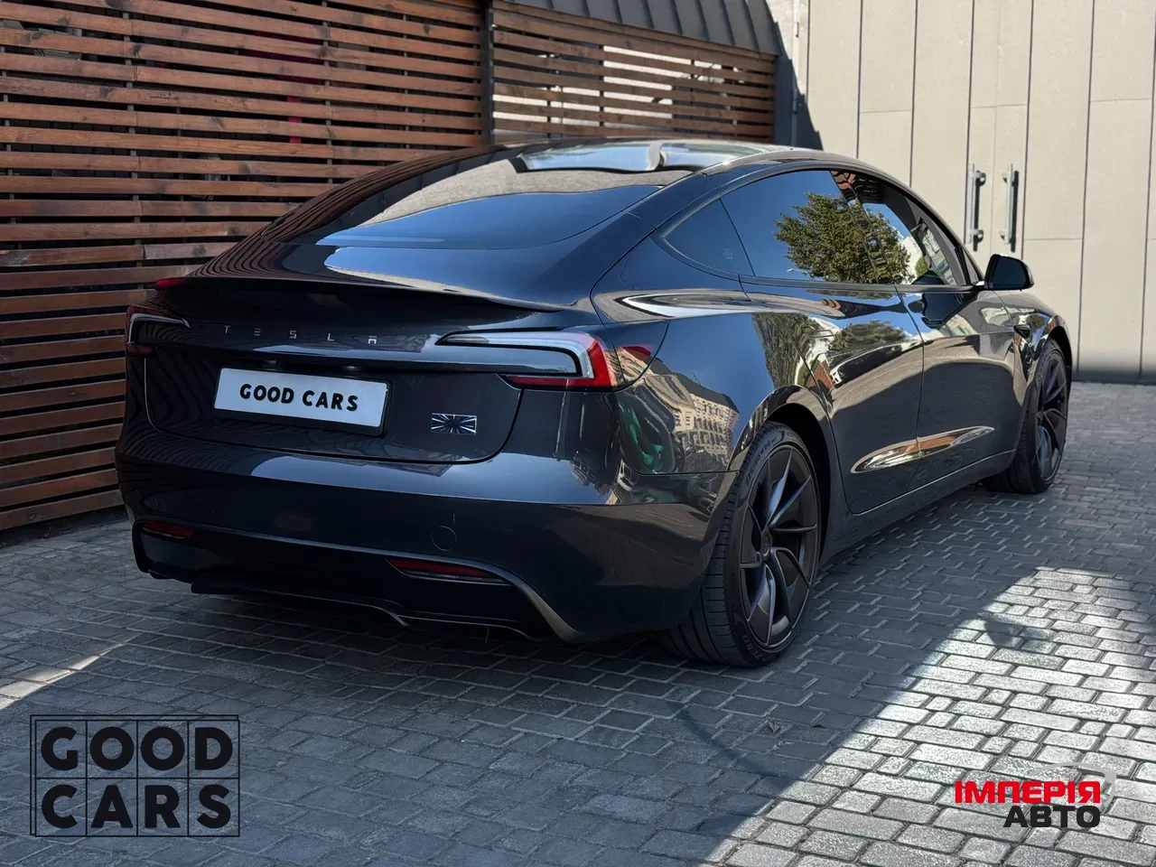 Tesla Model 3 - фото 7