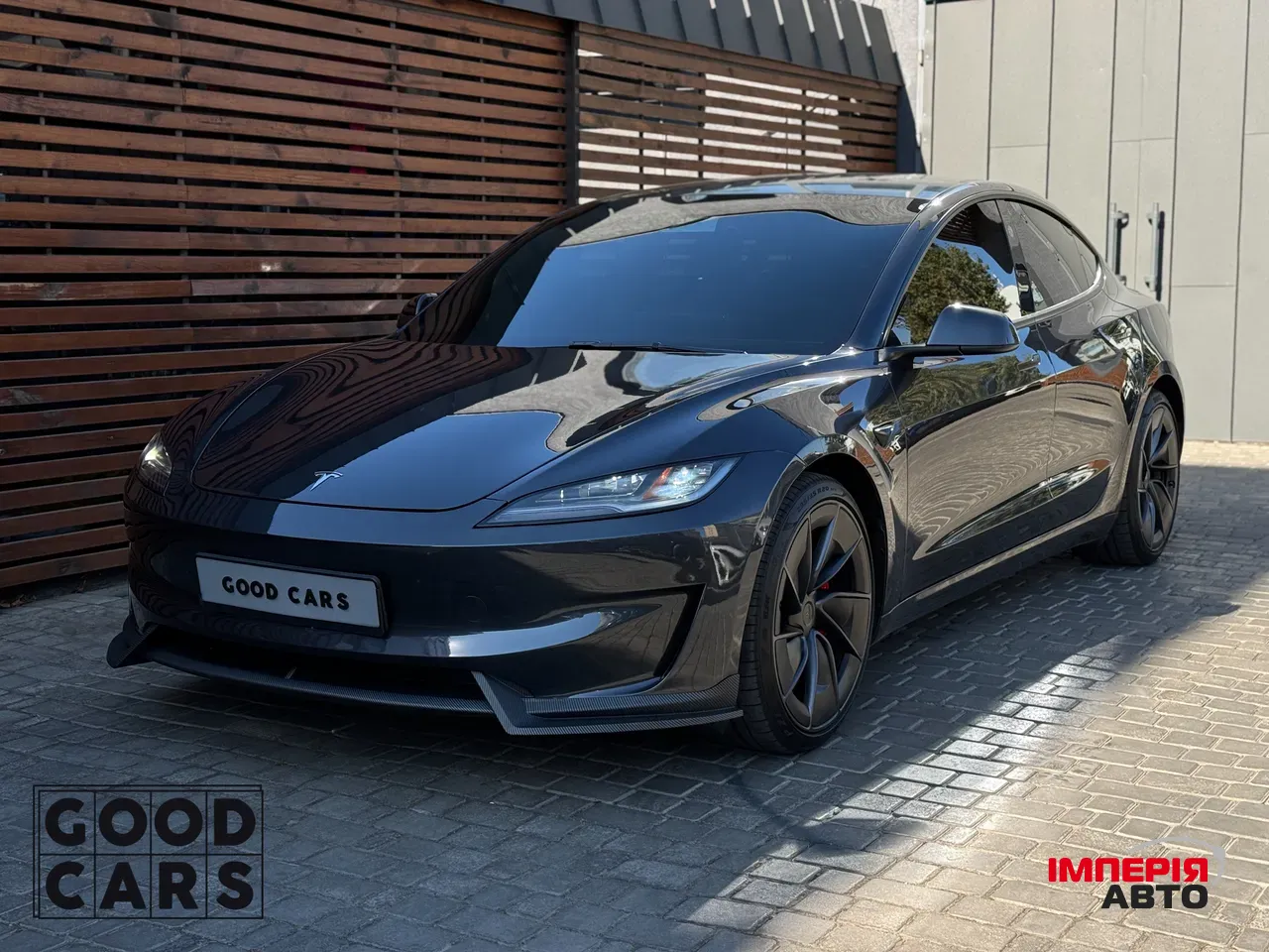 Tesla Model 3 - фото 3