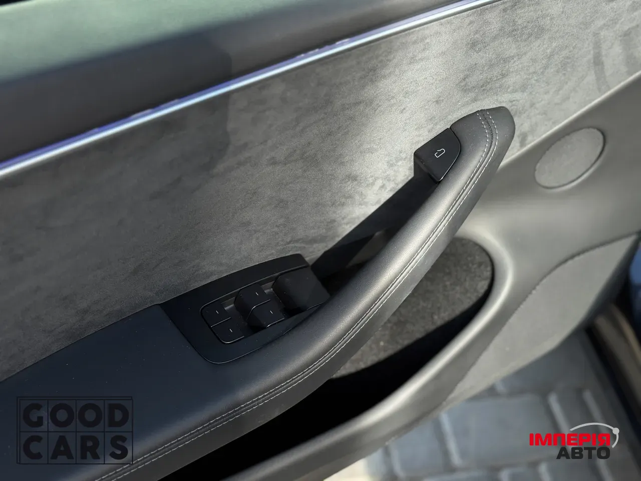 Tesla Model 3 - фото 15