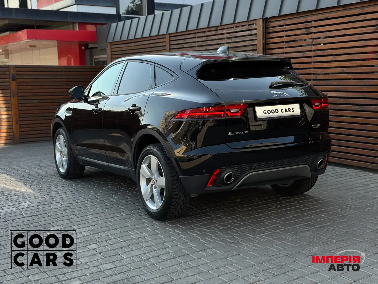 Jaguar E-Pace - фото 5