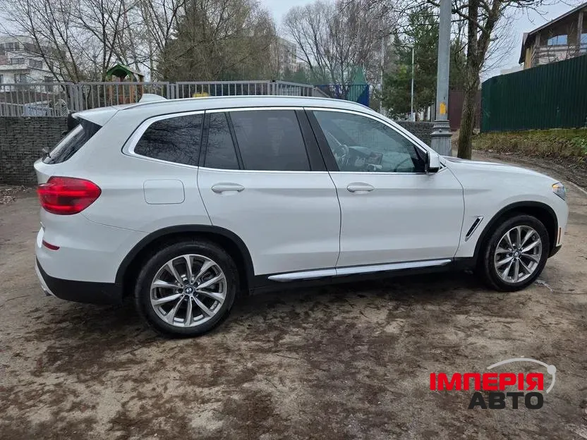 BMW X3 - фото 6