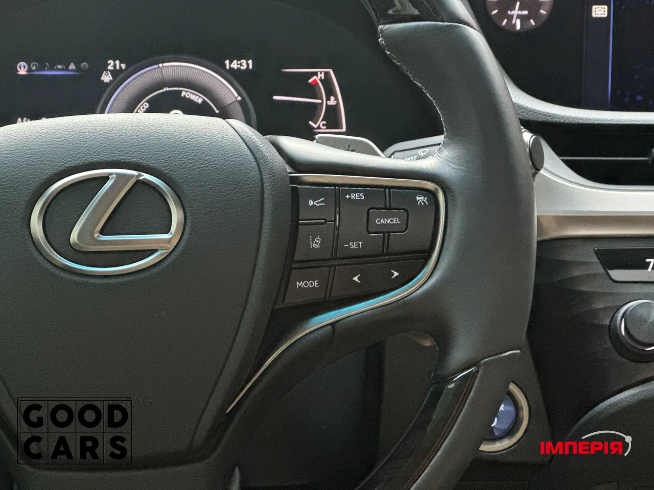 Lexus ES - фото 35