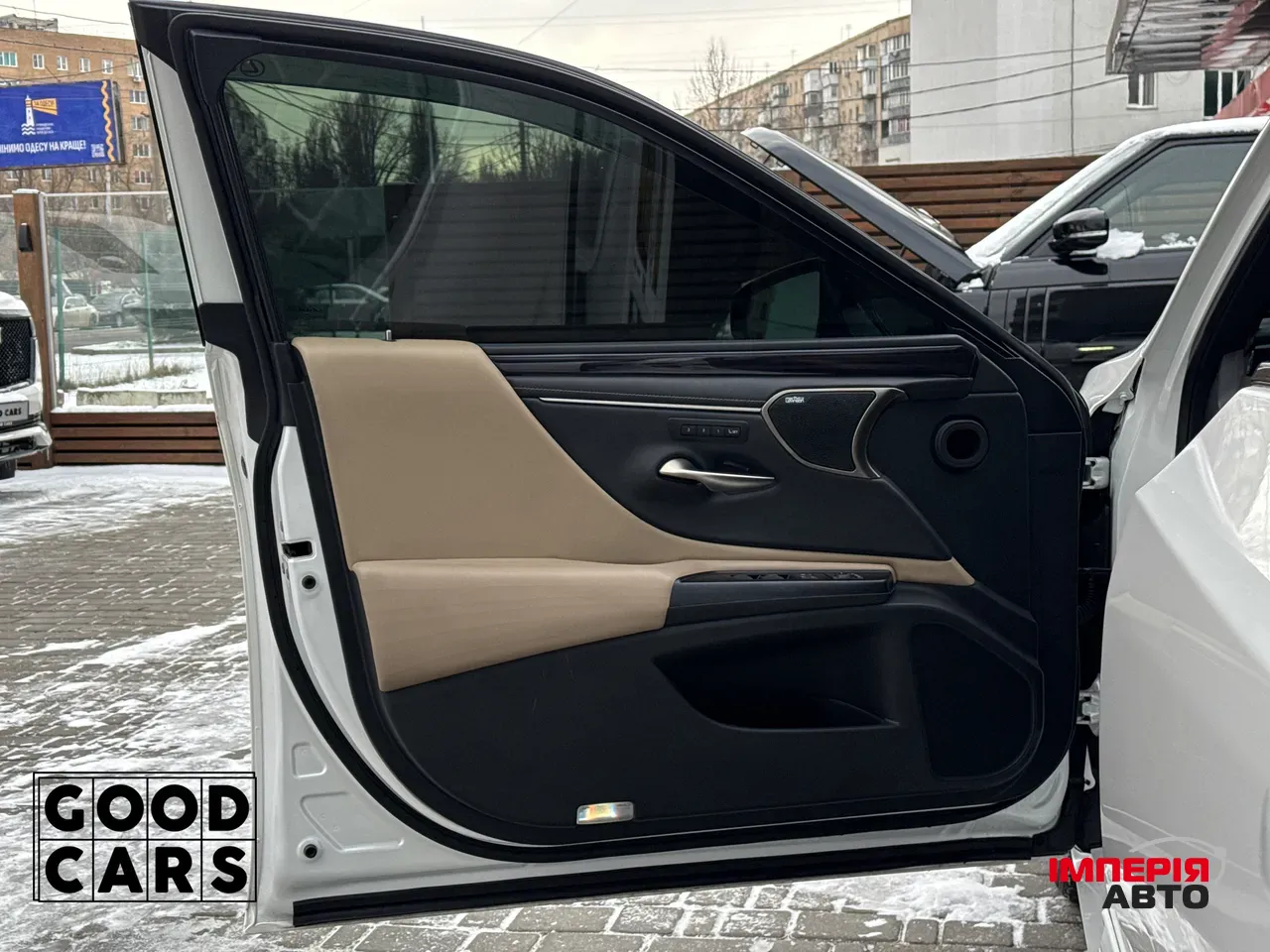 Lexus ES - фото 19