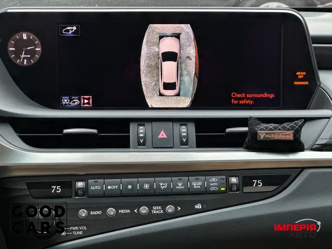 Lexus ES - фото 42