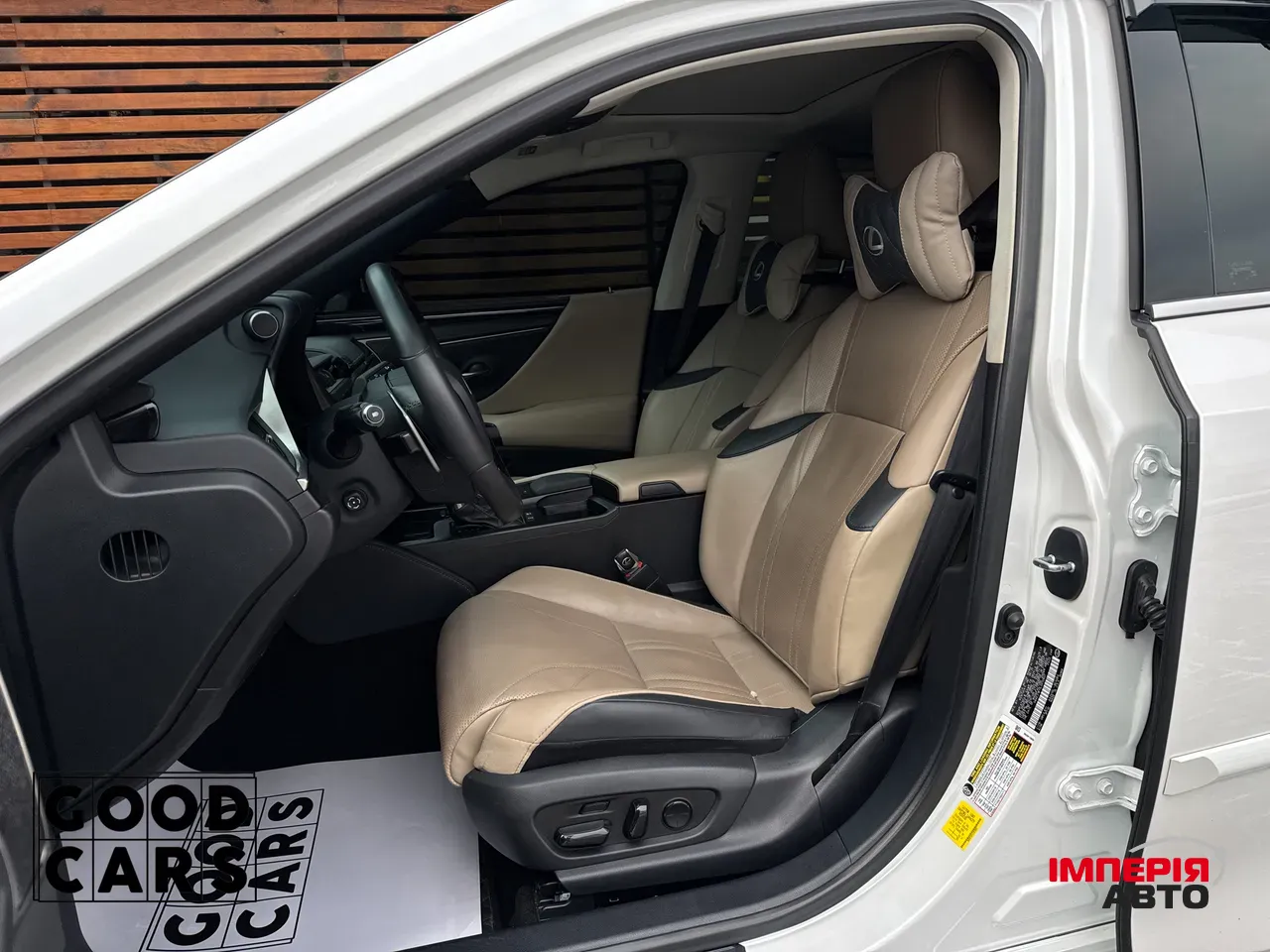 Lexus ES - фото 24