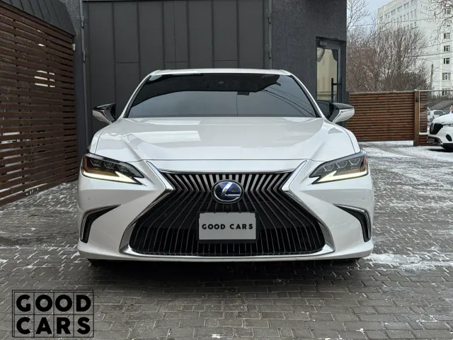 Lexus ES - фото 2