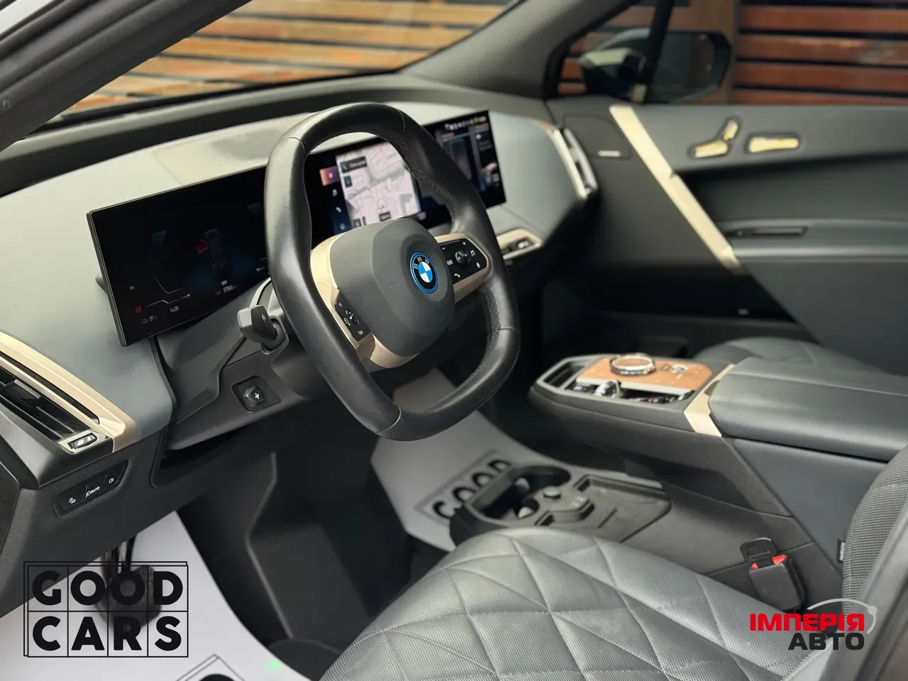 BMW iX - фото 21