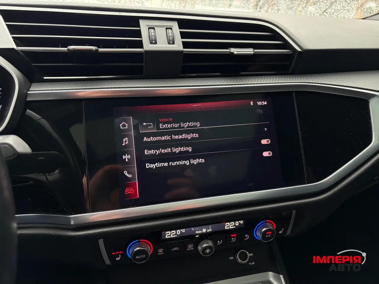 Audi Q3 - фото 25