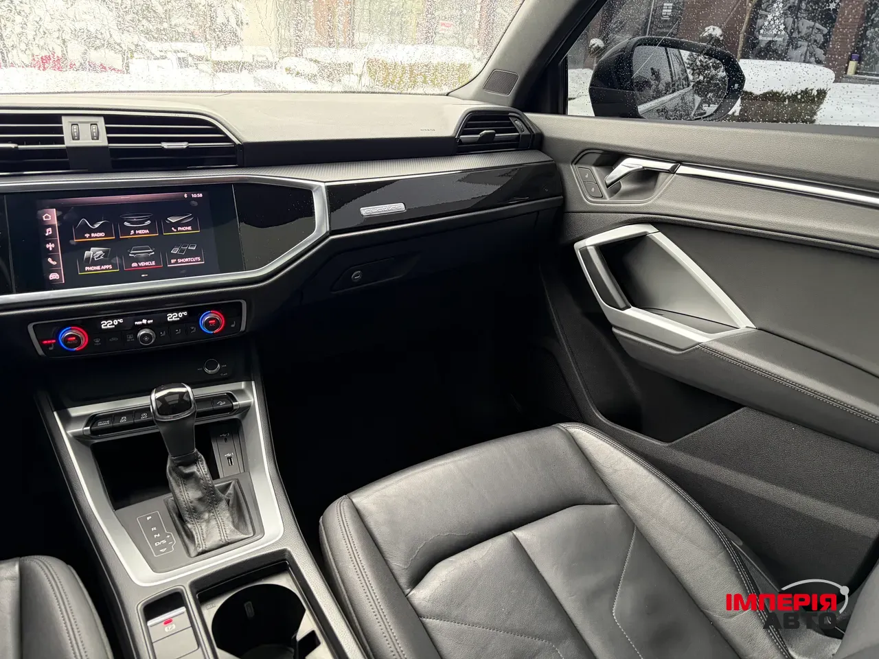 Audi Q3 - фото 41