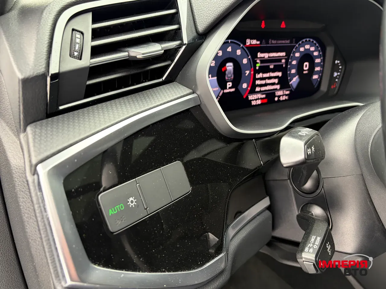 Audi Q3 - фото 36