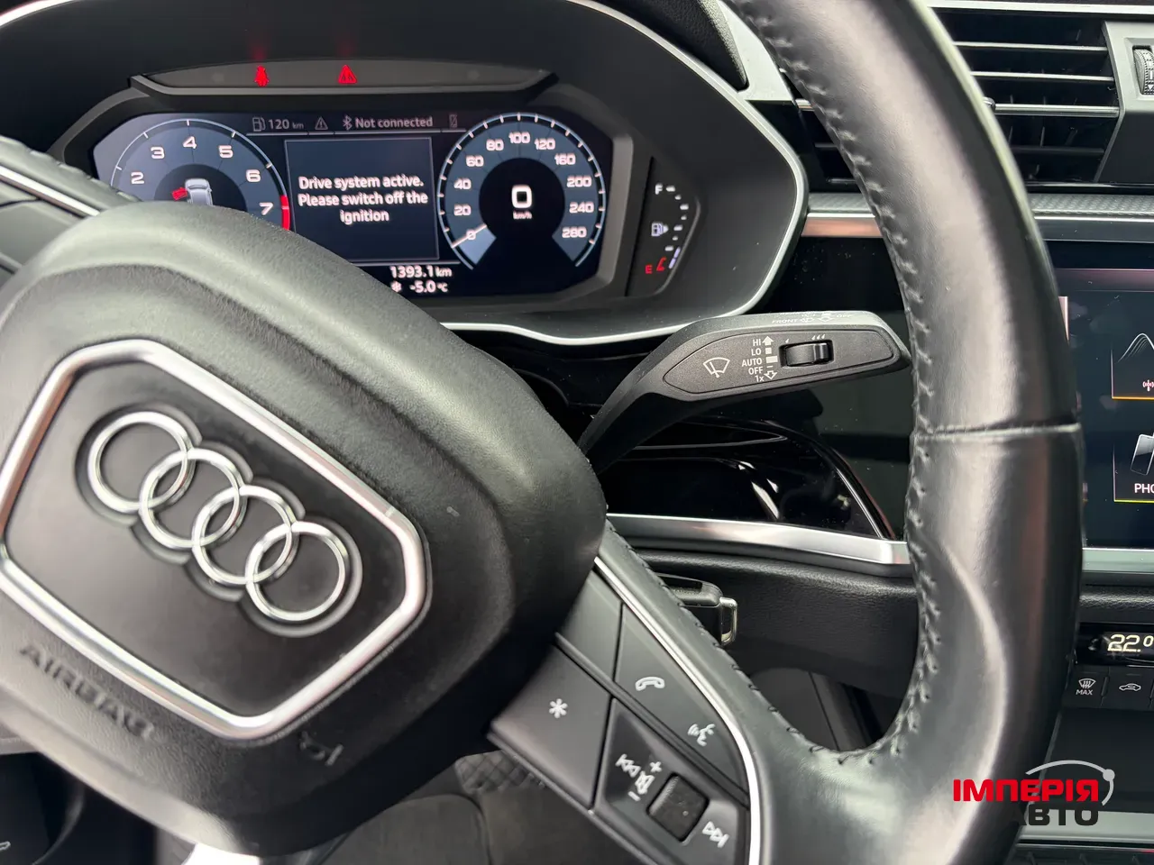 Audi Q3 - фото 32