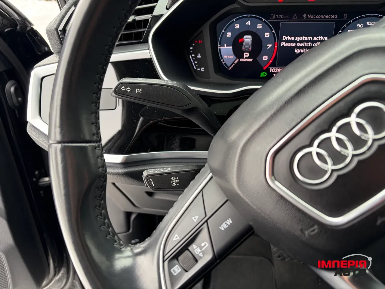 Audi Q3 - фото 31