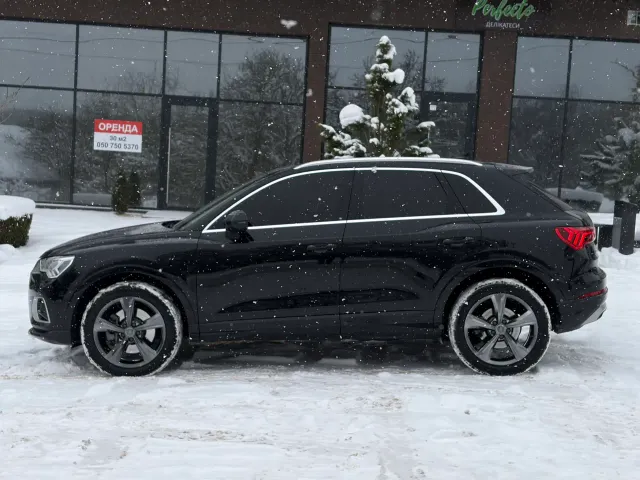 Audi Q3 - фото 3
