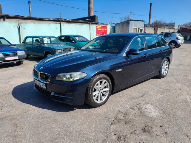 BMW 5 серії - фото 1