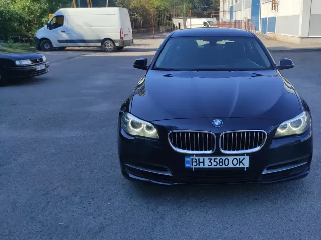 BMW 5 серії - фото 2