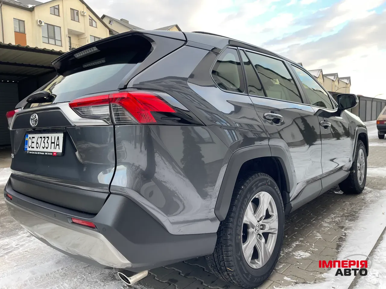 Toyota RAV4 - фото 13