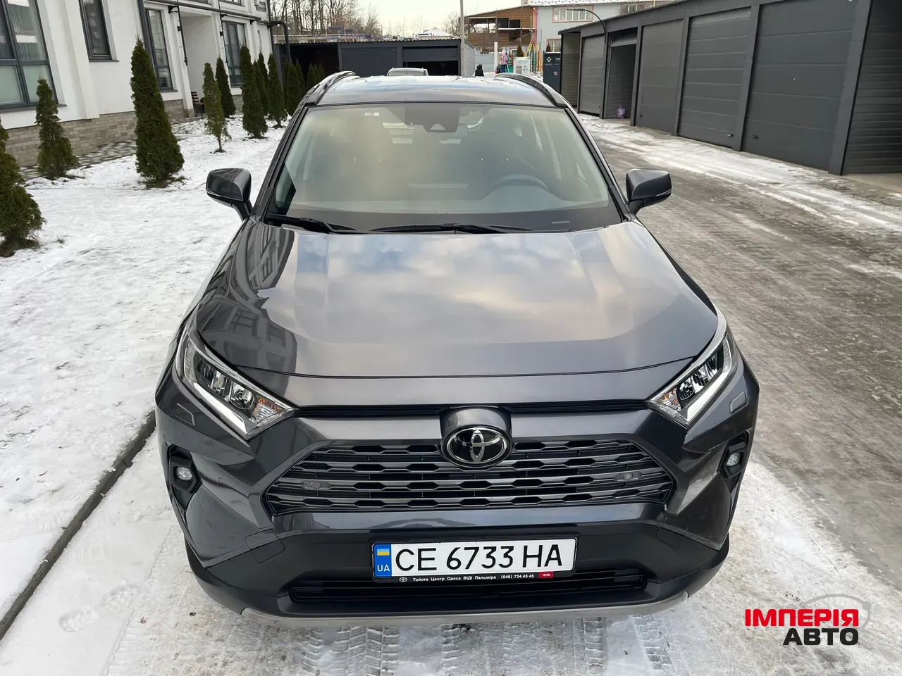 Toyota RAV4 - фото 9