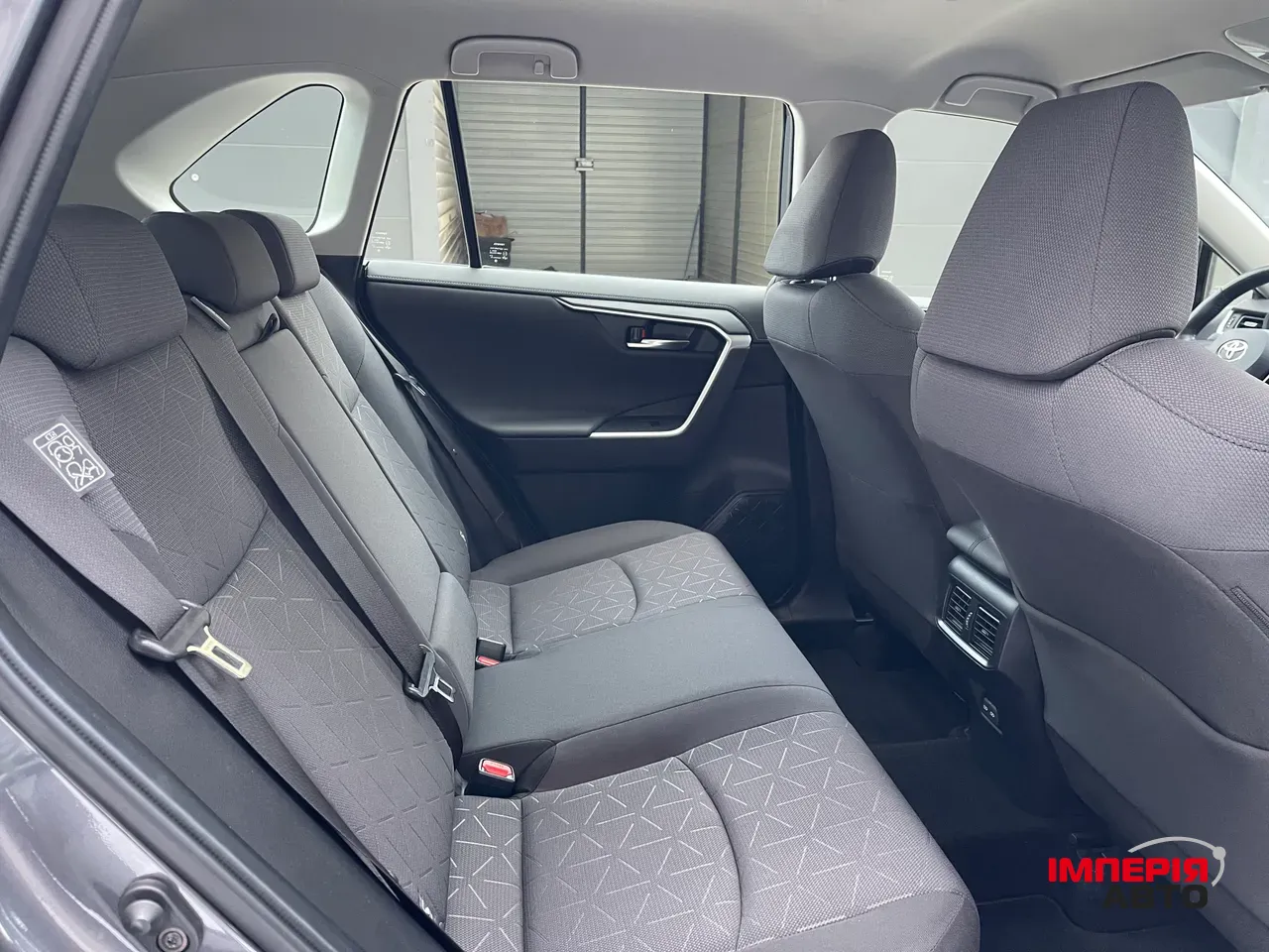 Toyota RAV4 - фото 35