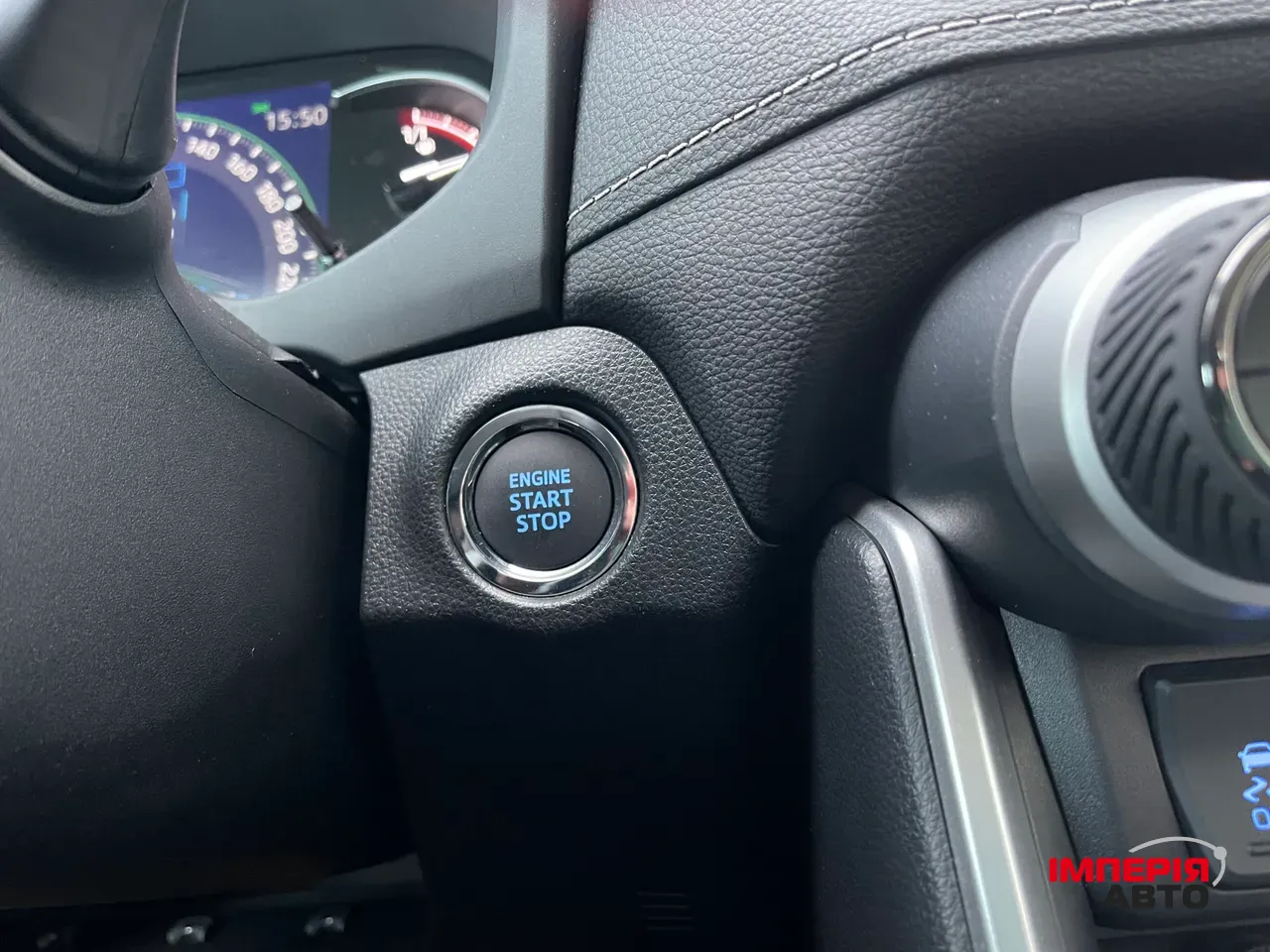 Toyota RAV4 - фото 44