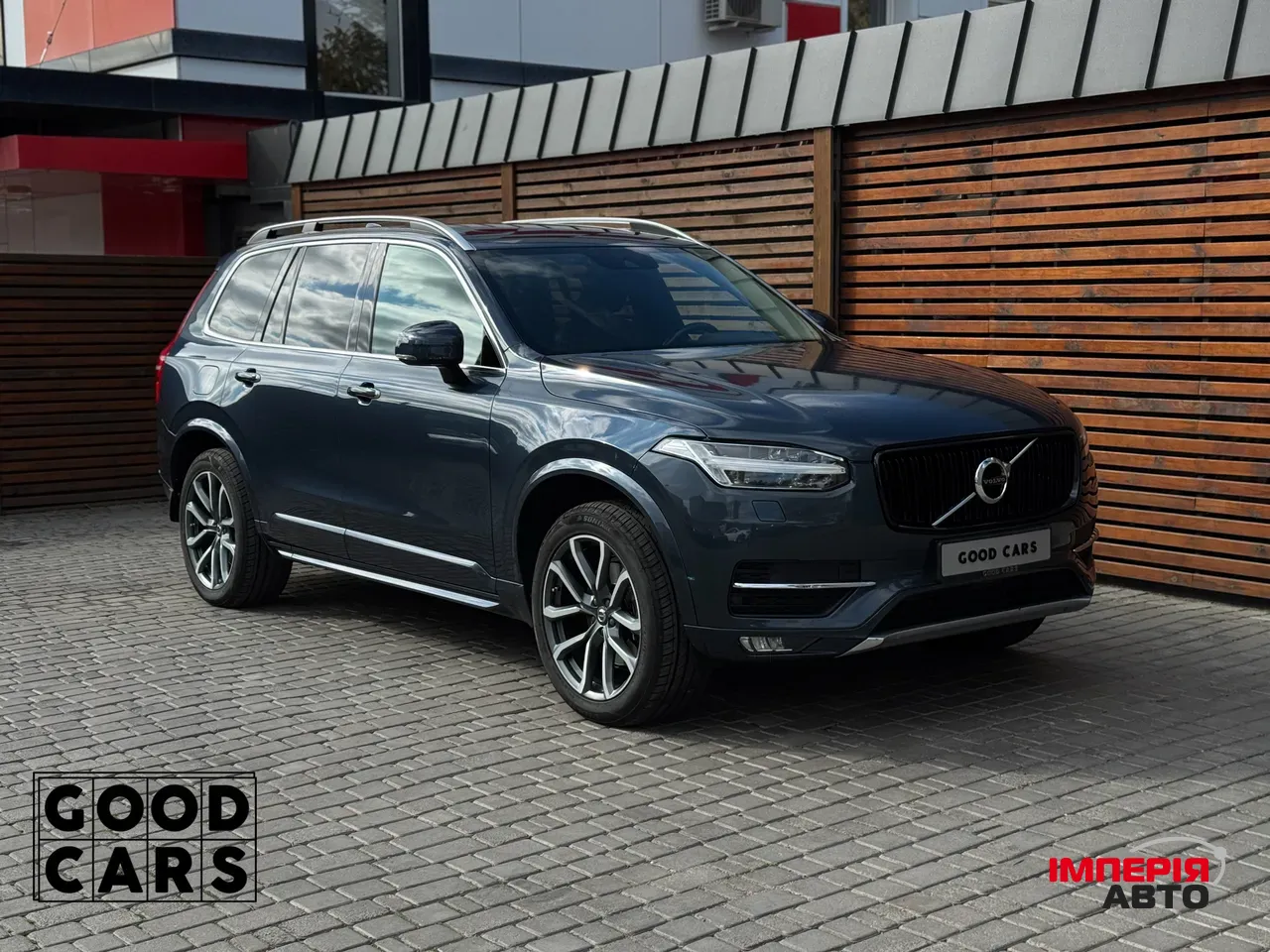 Volvo XC90 - фото 9