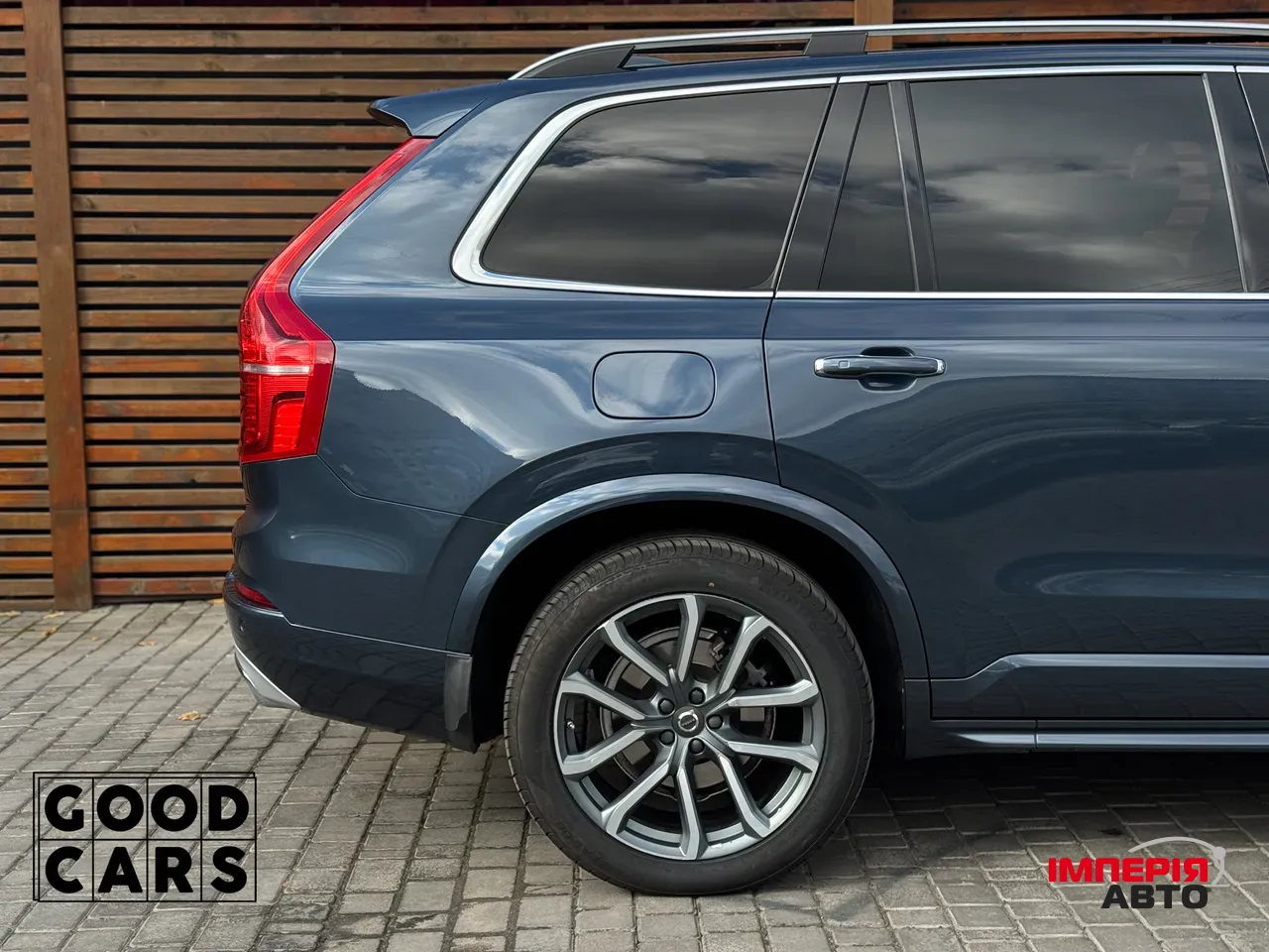 Volvo XC90 - фото 14