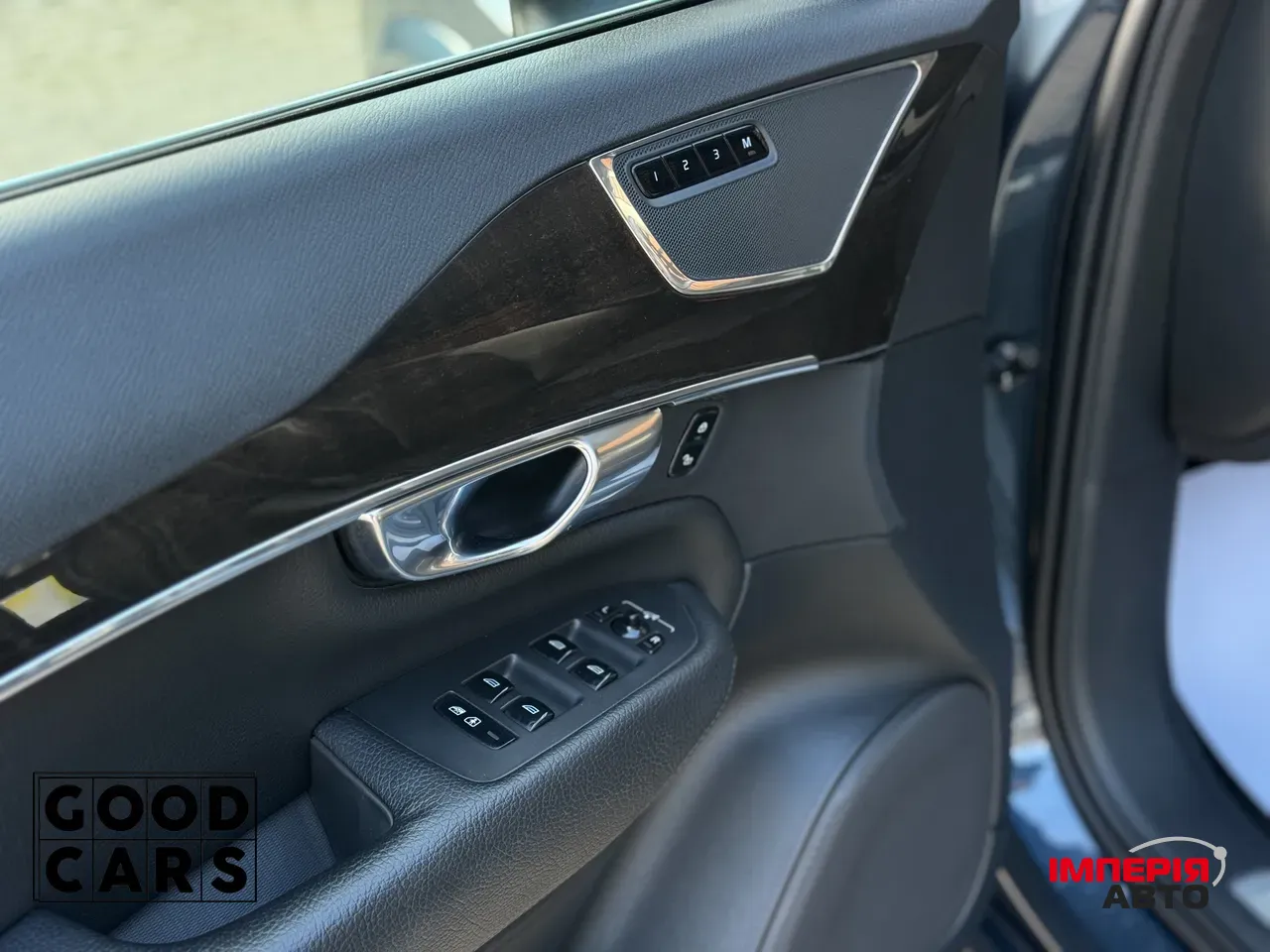 Volvo XC90 - фото 20