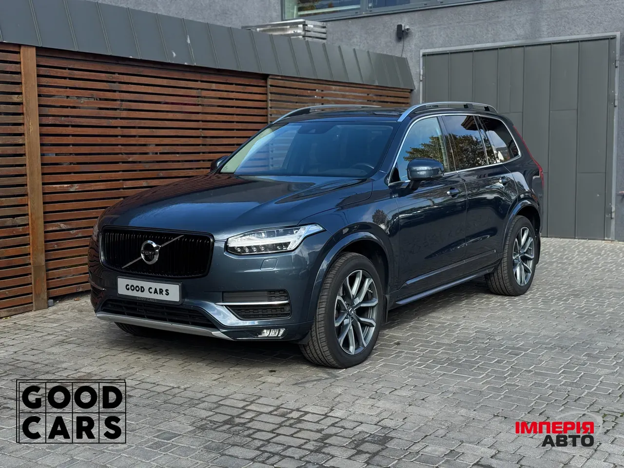 Volvo XC90 - фото 3