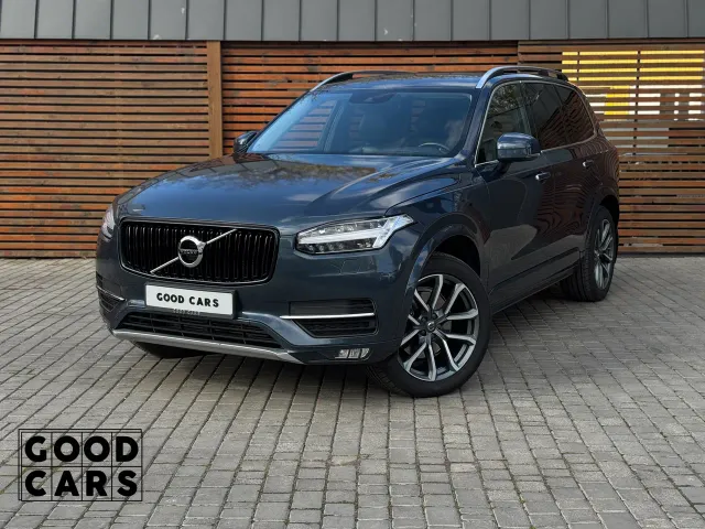 Volvo XC90 - фото 1