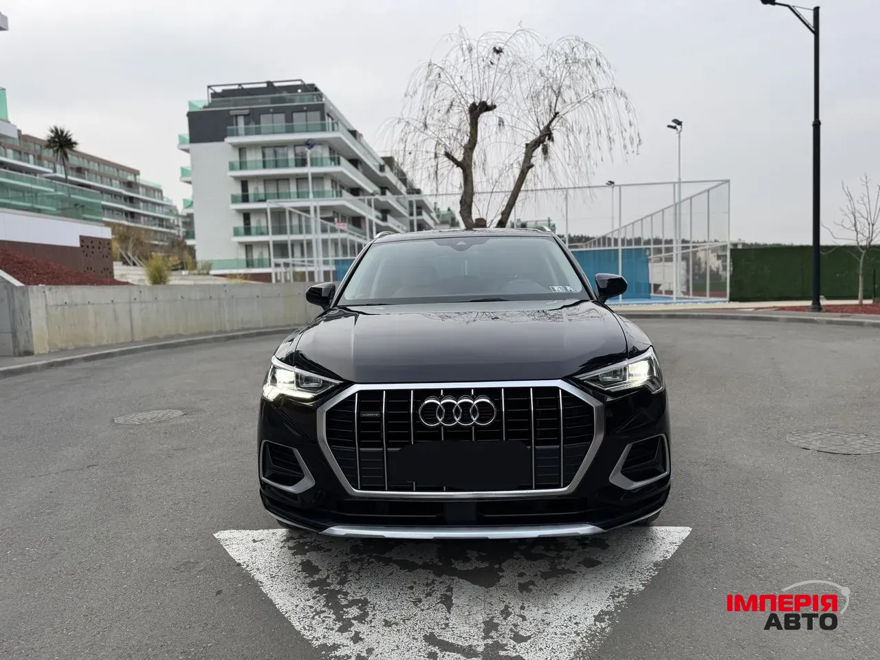 Audi Q3 - фото 1