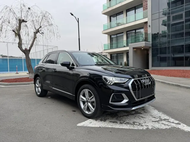 Audi Q3 - фото 2