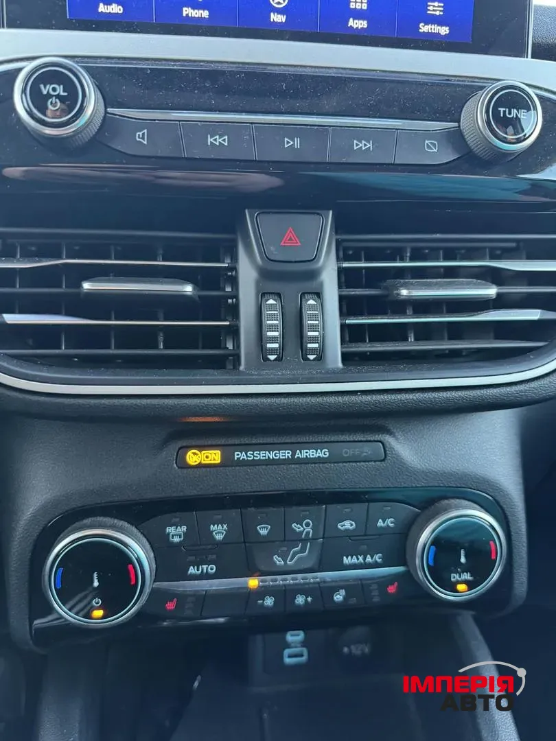 Ford Escape - фото 6