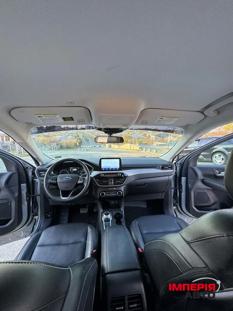 Ford Escape - фото 9