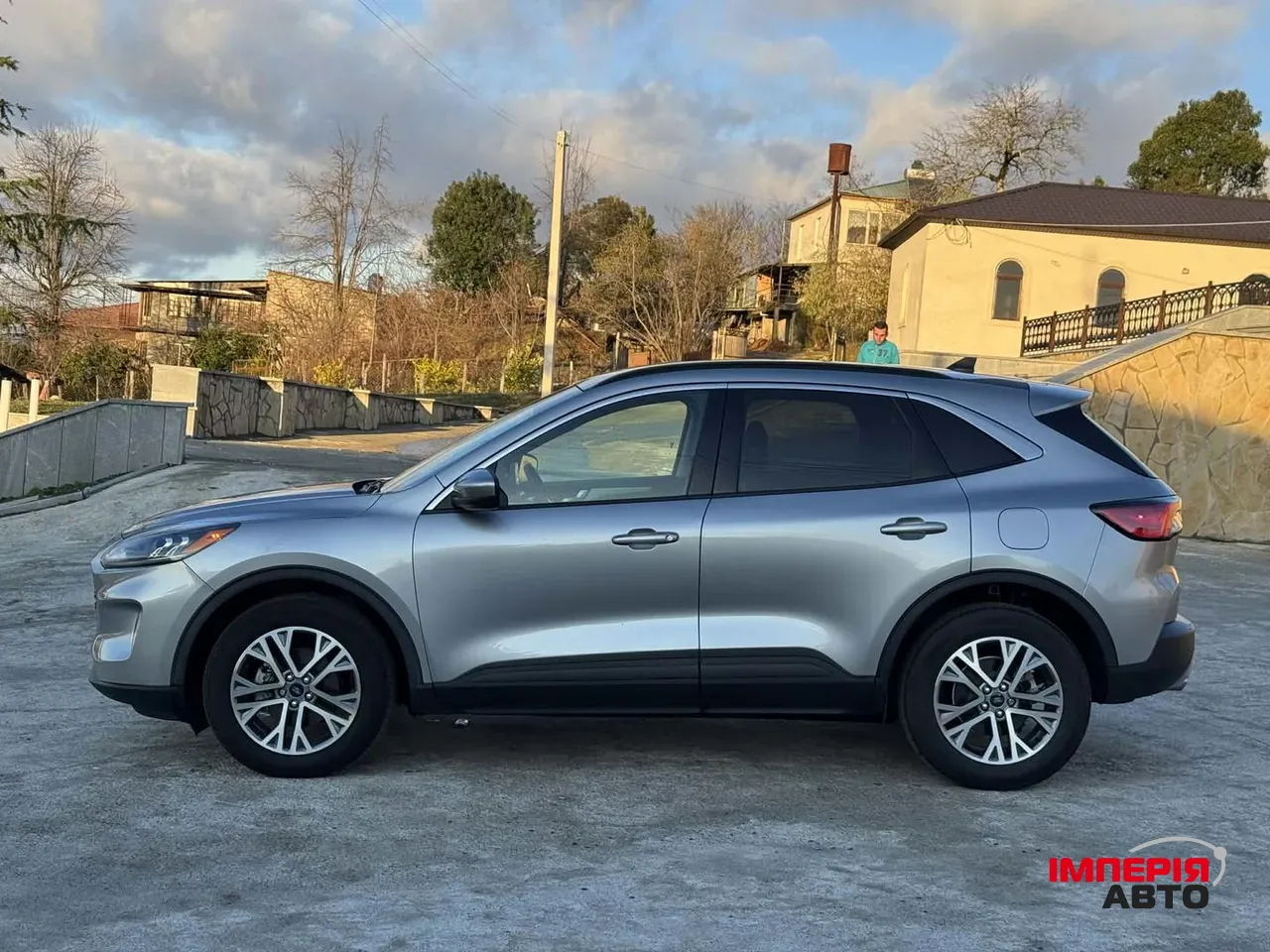 Ford Escape - фото 3