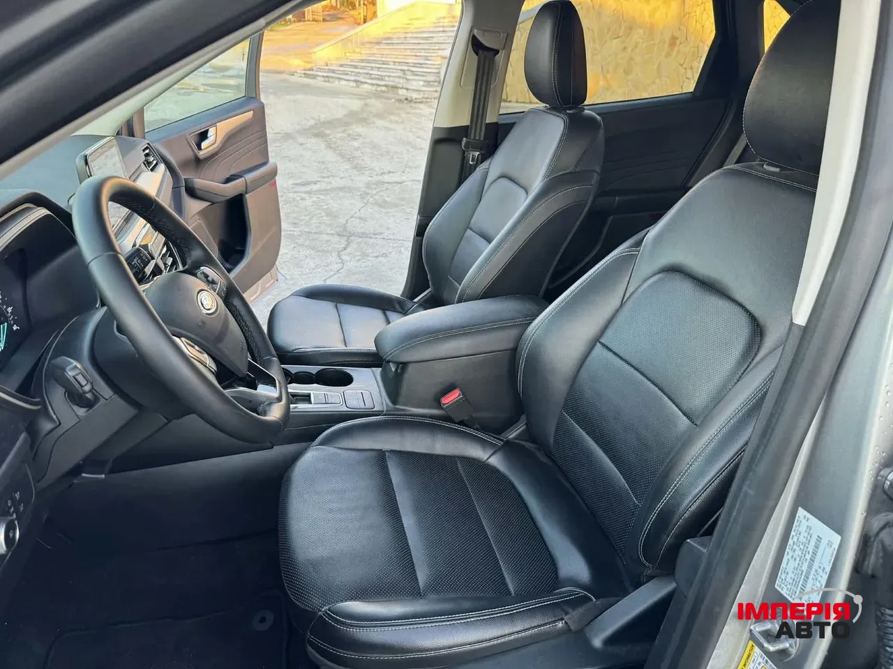 Ford Escape - фото 2