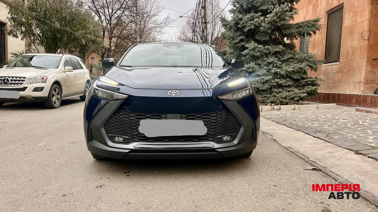 Toyota C-HR - фото 2