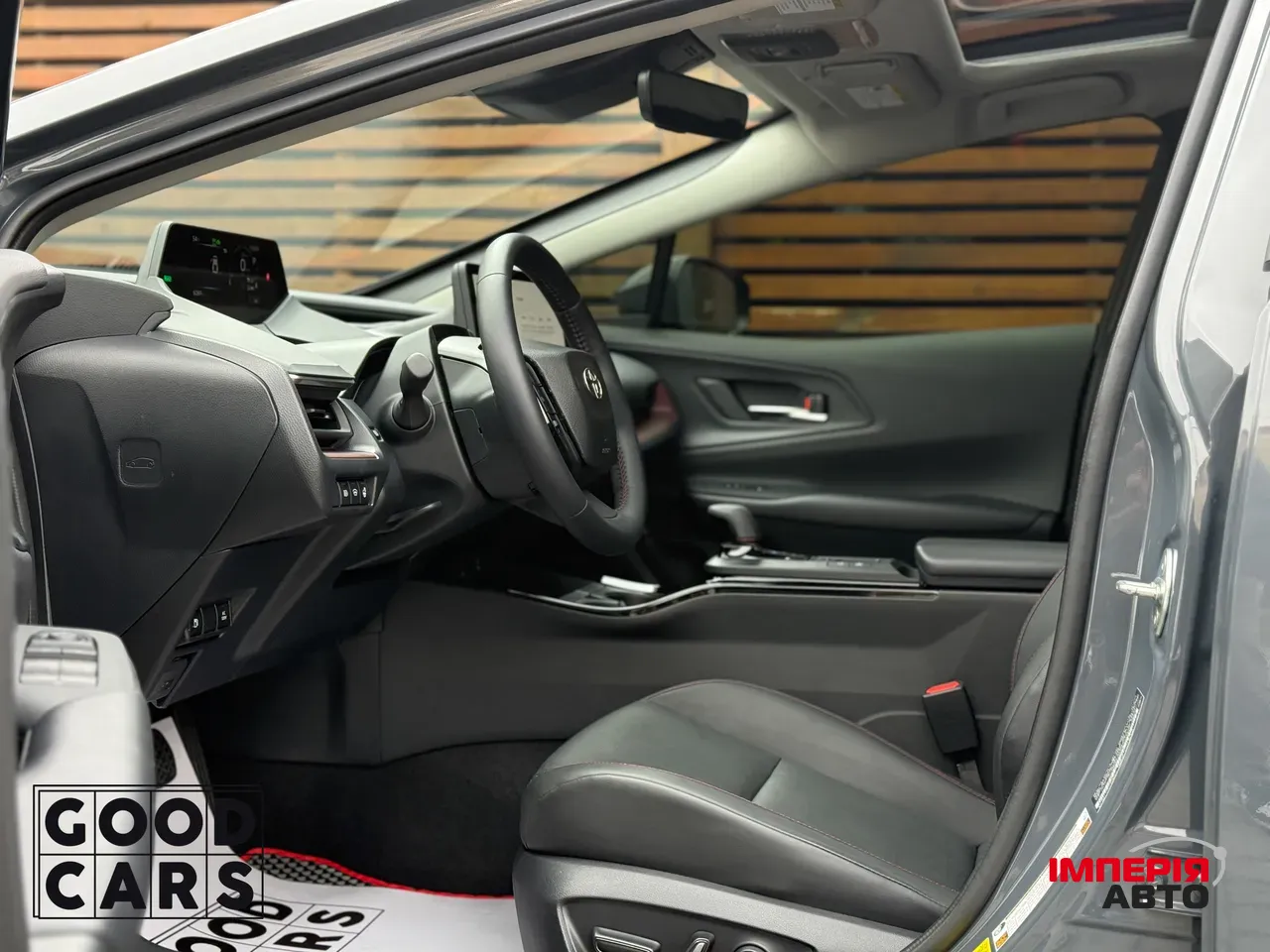 Toyota Prius - фото 12