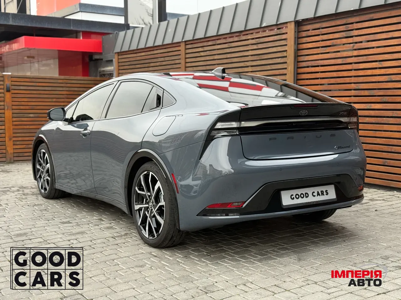 Toyota Prius - фото 5