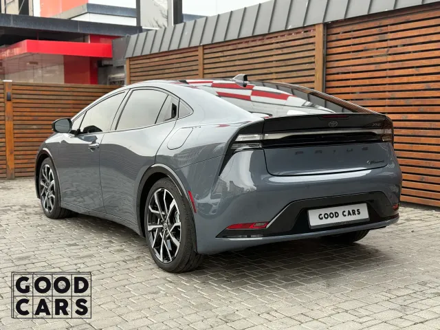 Toyota Prius - фото 5