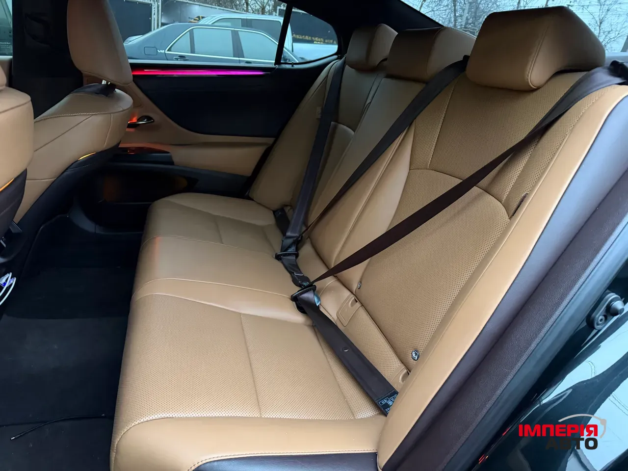 Lexus ES - фото 19