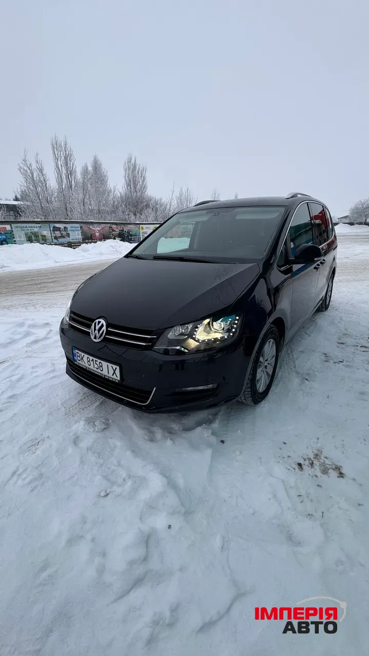 Volkswagen Sharan - фото 1